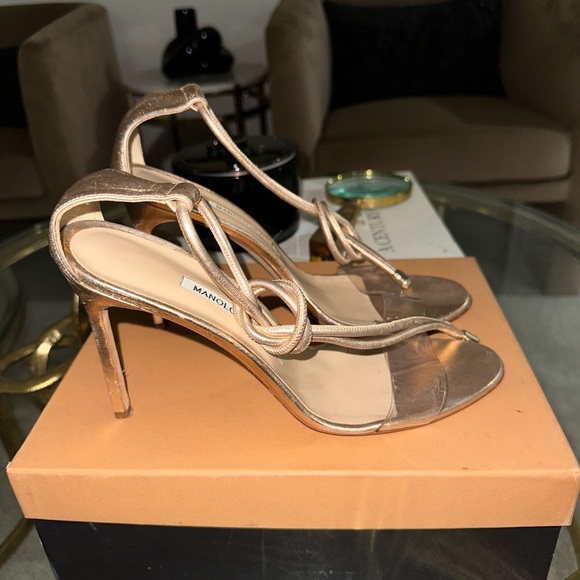 Manolo Blahnik heels - Picture 4 of 6